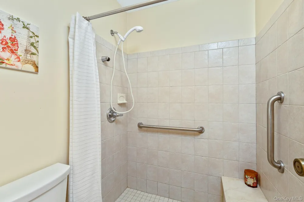 403 Cabot Court E Saint James, NY 11780