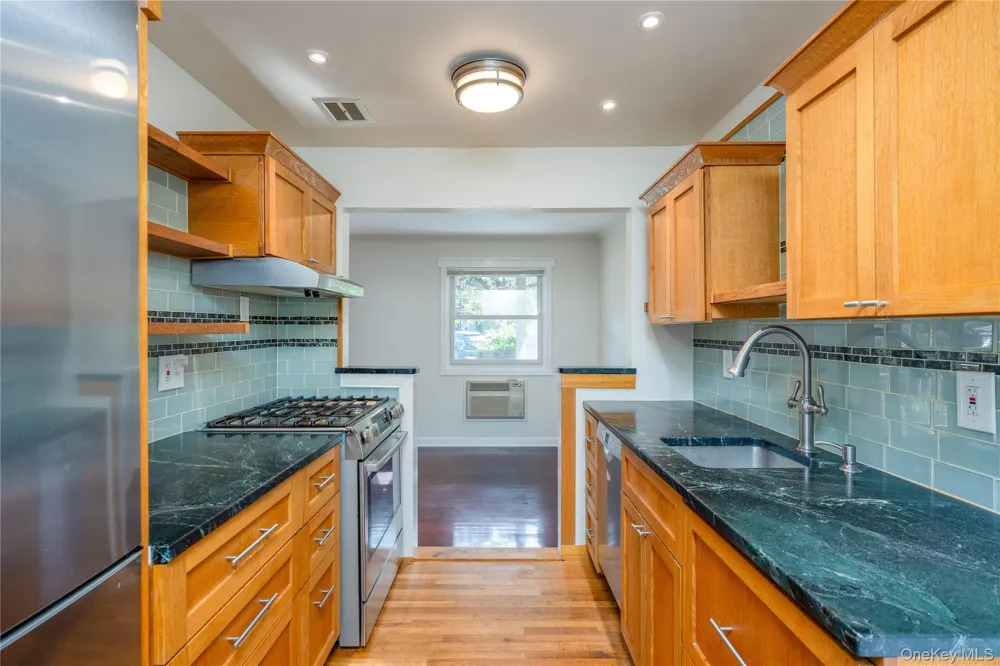 3 Church Lane Valley Cottage, NY 10989