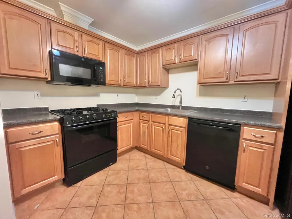 153 Montgomery Avenue #B Scarsdale, NY 10583