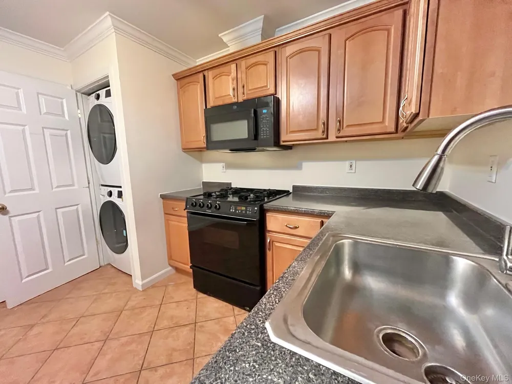 153 Montgomery Avenue #B Scarsdale, NY 10583