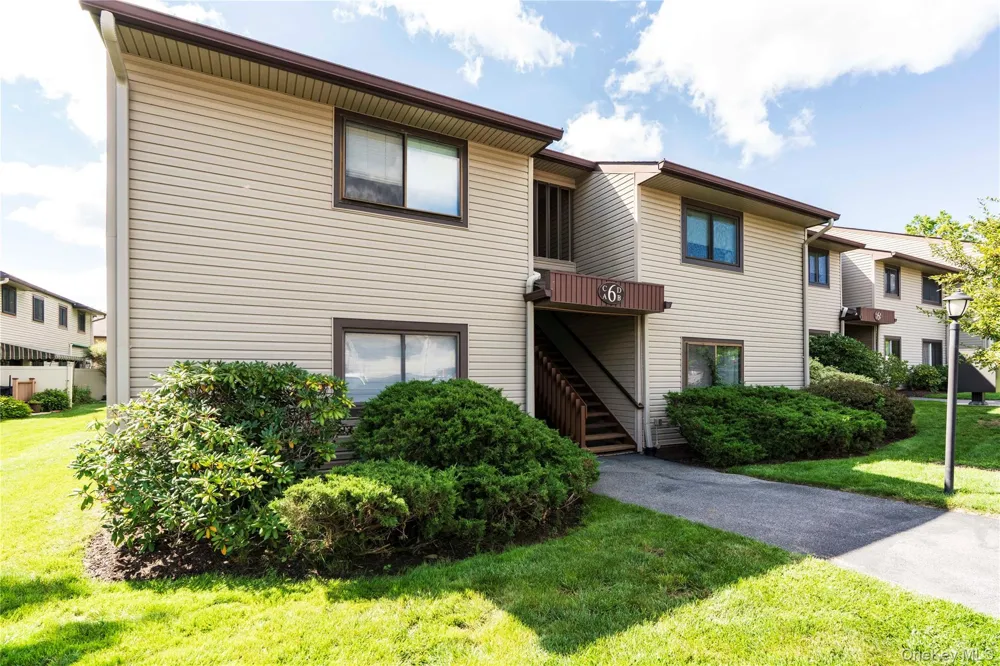 6 Knights Bridge #B Poughkeepsie, NY 12603