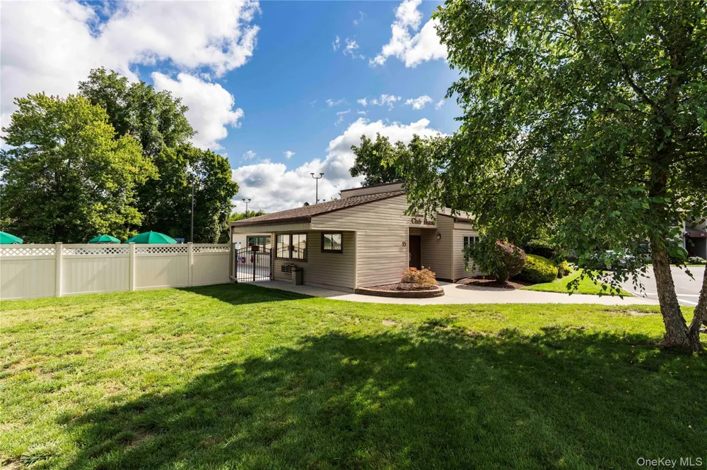 6 Knights Bridge #B Poughkeepsie, NY 12603