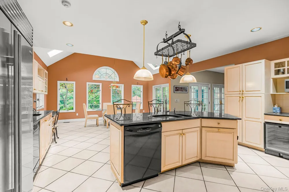 4 Ariana Court Oyster Bay, NY 11771