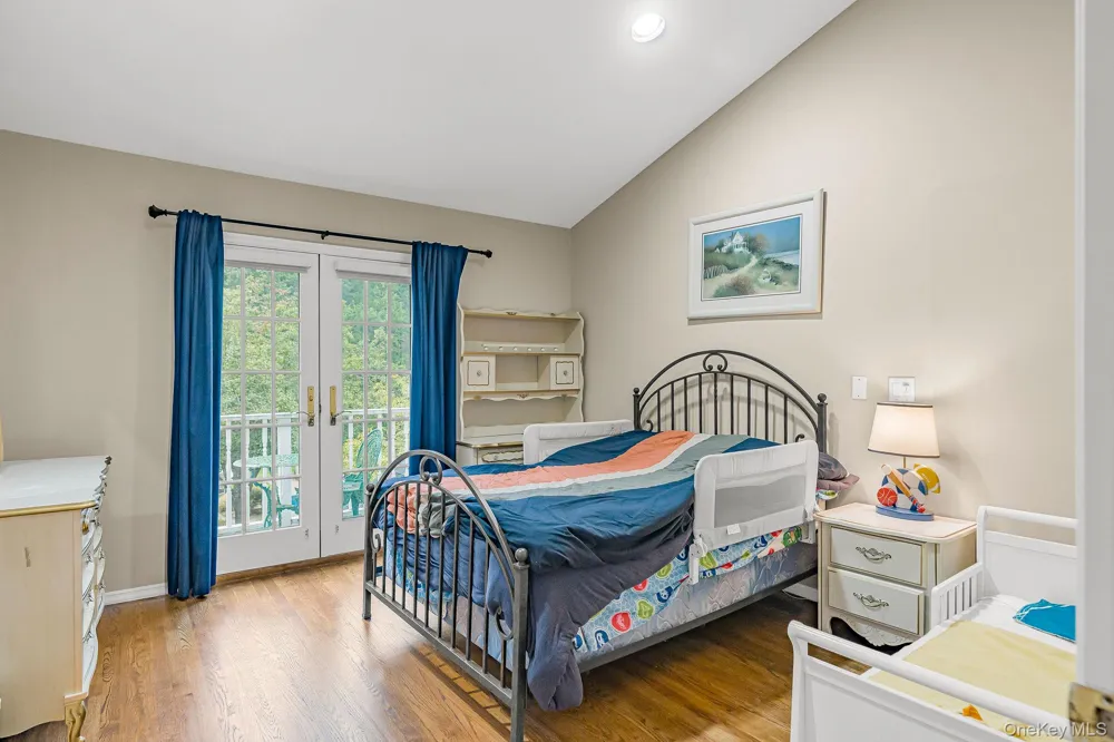 4 Ariana Court Oyster Bay, NY 11771
