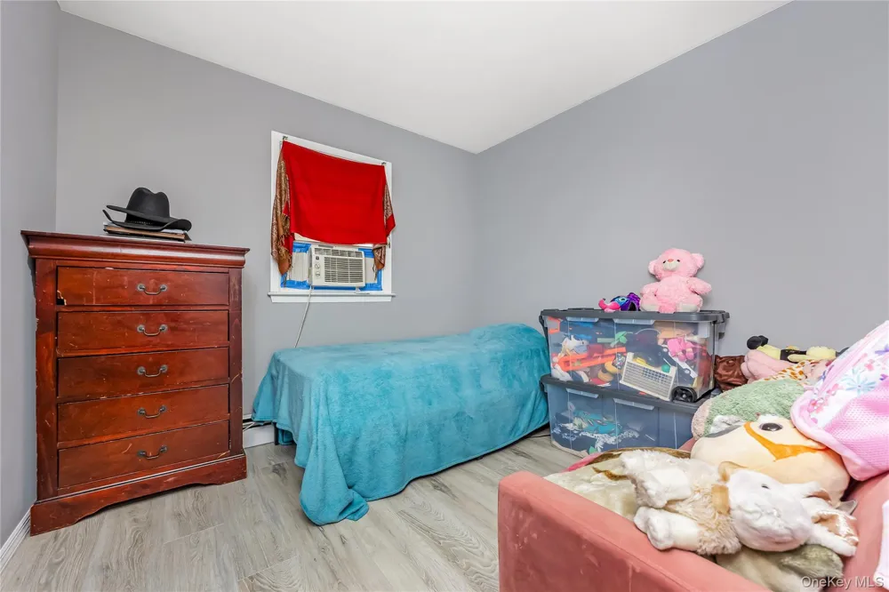 150 Holly Avenue Hempstead, NY 11550
