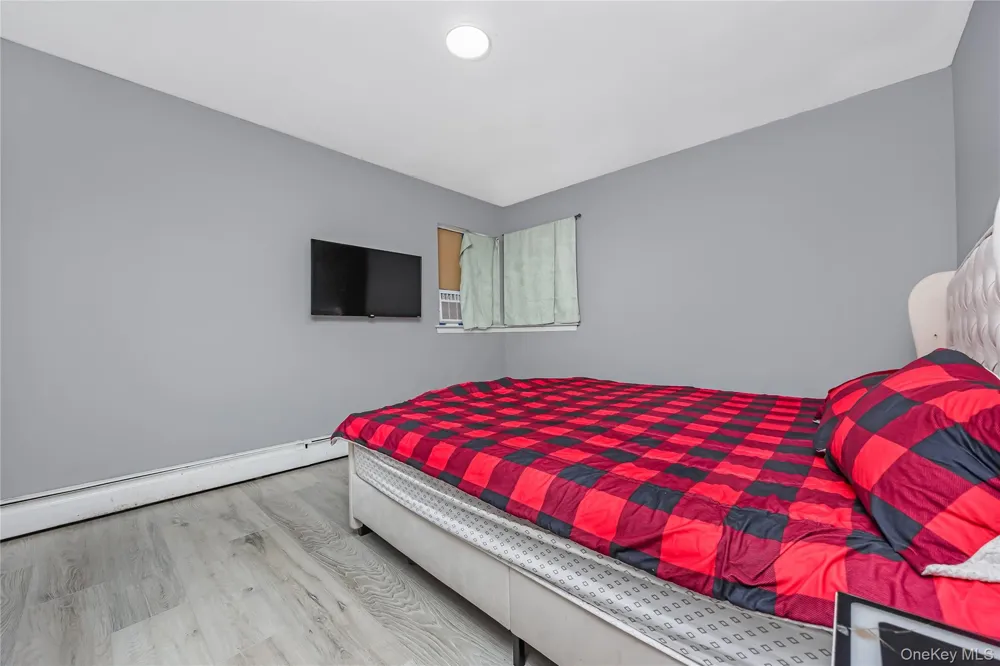 150 Holly Avenue Hempstead, NY 11550