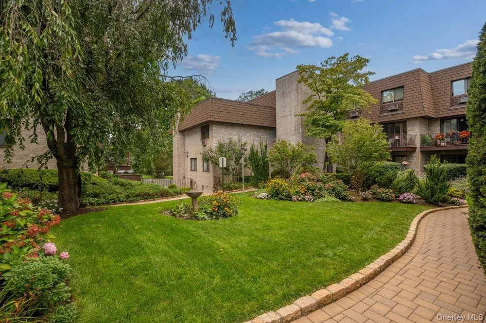89 Broadway #204 White Plains, NY 10603