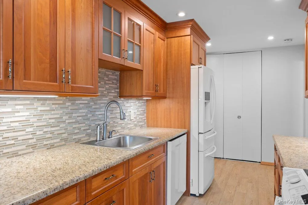 89 Broadway #204 White Plains, NY 10603