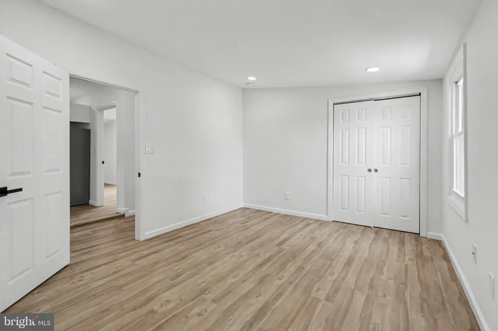 120 BILLINGSPORT ROAD Paulsboro, NJ 08066