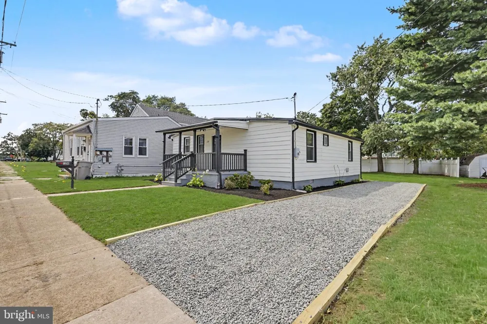 120 BILLINGSPORT ROAD Paulsboro, NJ 08066