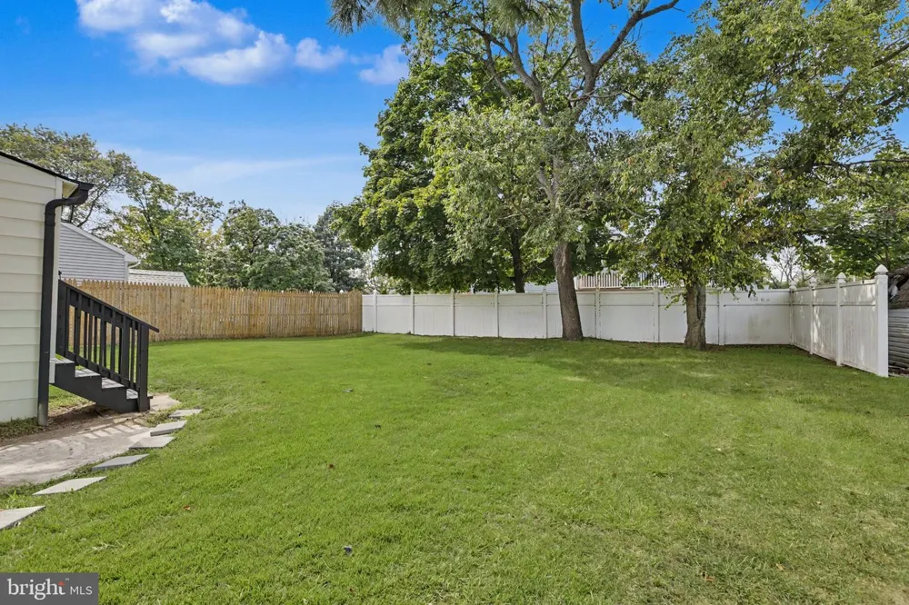 120 BILLINGSPORT ROAD Paulsboro, NJ 08066