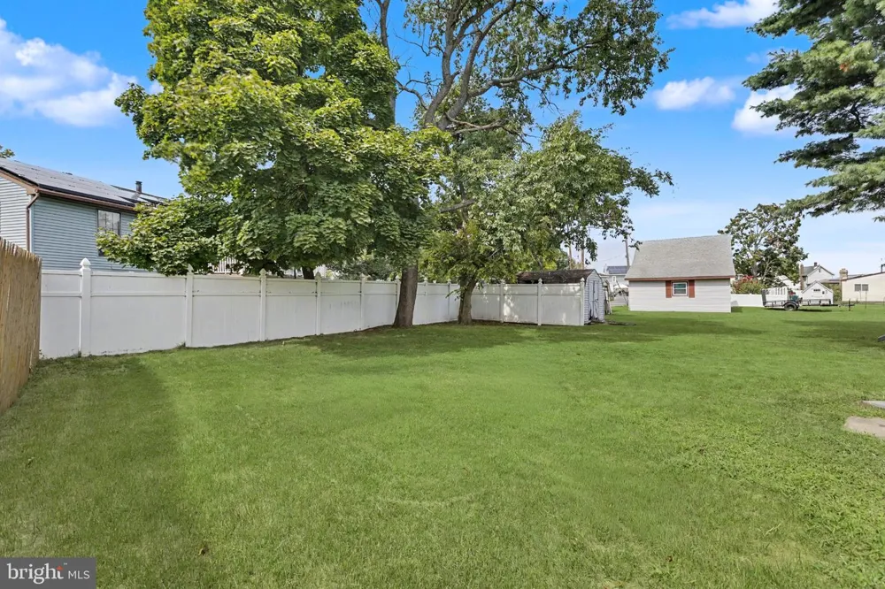 120 BILLINGSPORT ROAD Paulsboro, NJ 08066