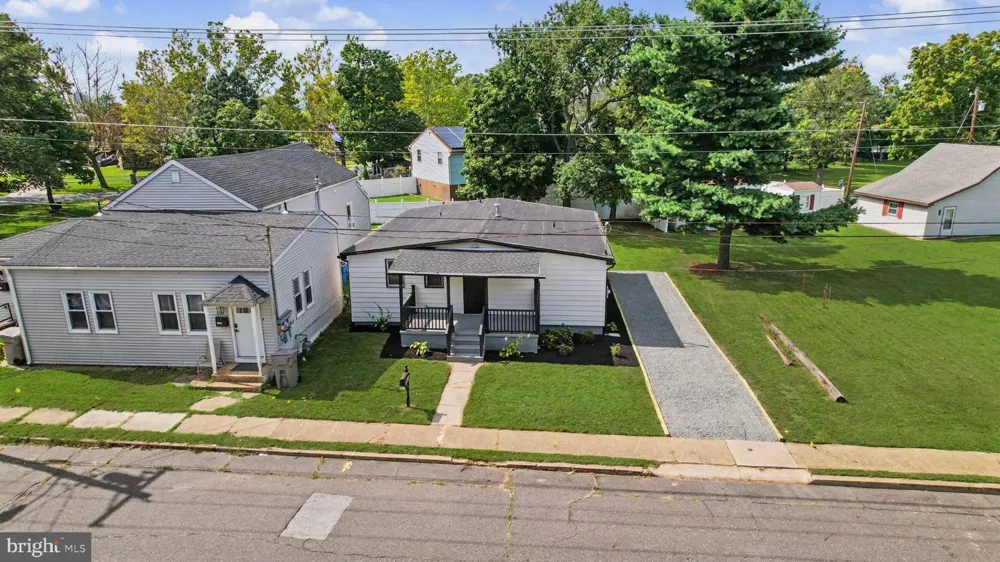 120 BILLINGSPORT ROAD Paulsboro, NJ 08066