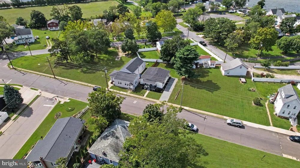 120 BILLINGSPORT ROAD Paulsboro, NJ 08066