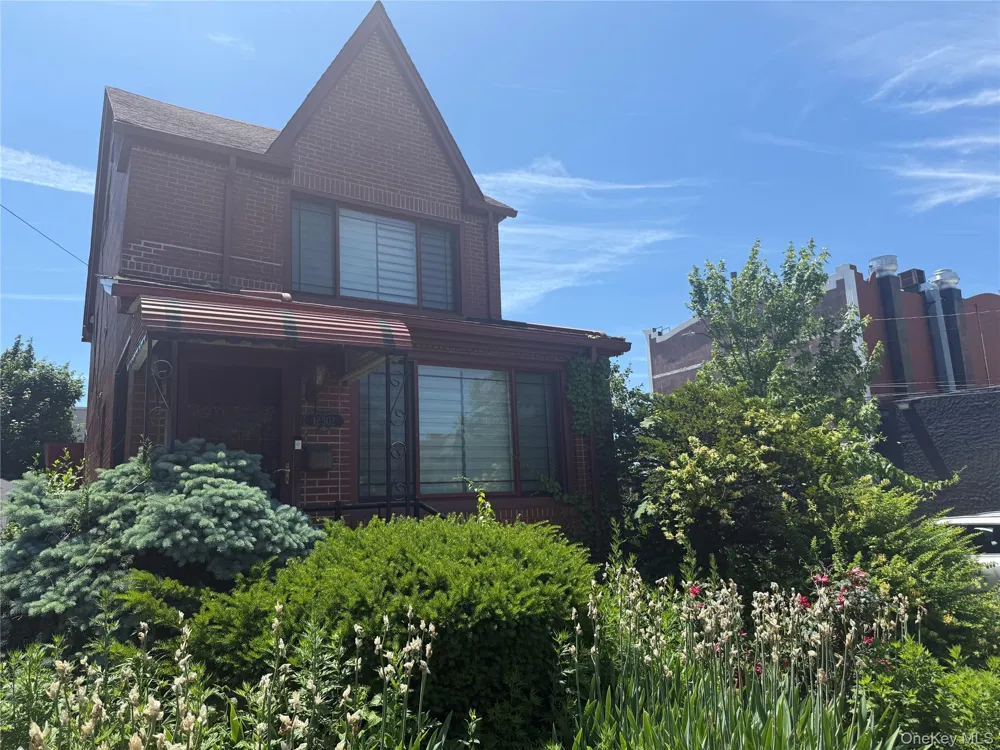 123-02 116 AVENUE South Ozone Park, NY 11420