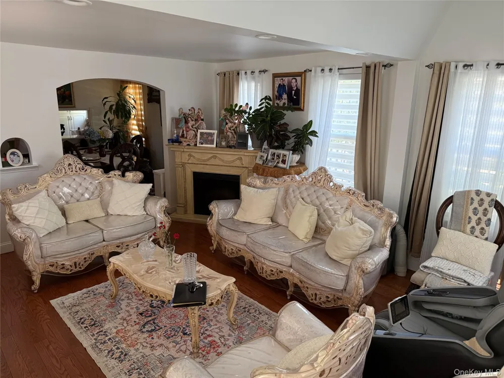 123-02 116 AVENUE South Ozone Park, NY 11420