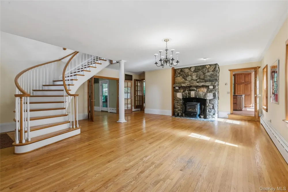 81 Glendale Road Ossining, NY 10562