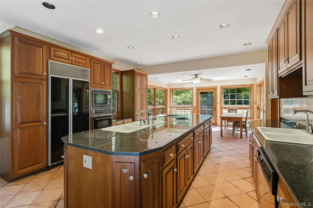 81 Glendale Road Ossining, NY 10562