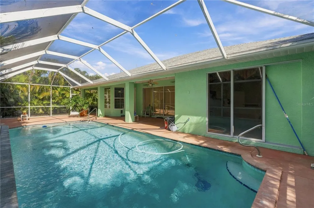114 SE 8TH STREET Cape Coral, FL 33990