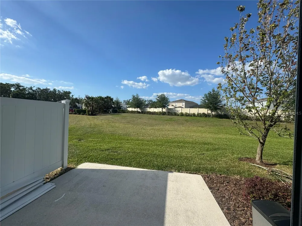 6104 WILLOWSIDE STREET Palmetto, FL 34221