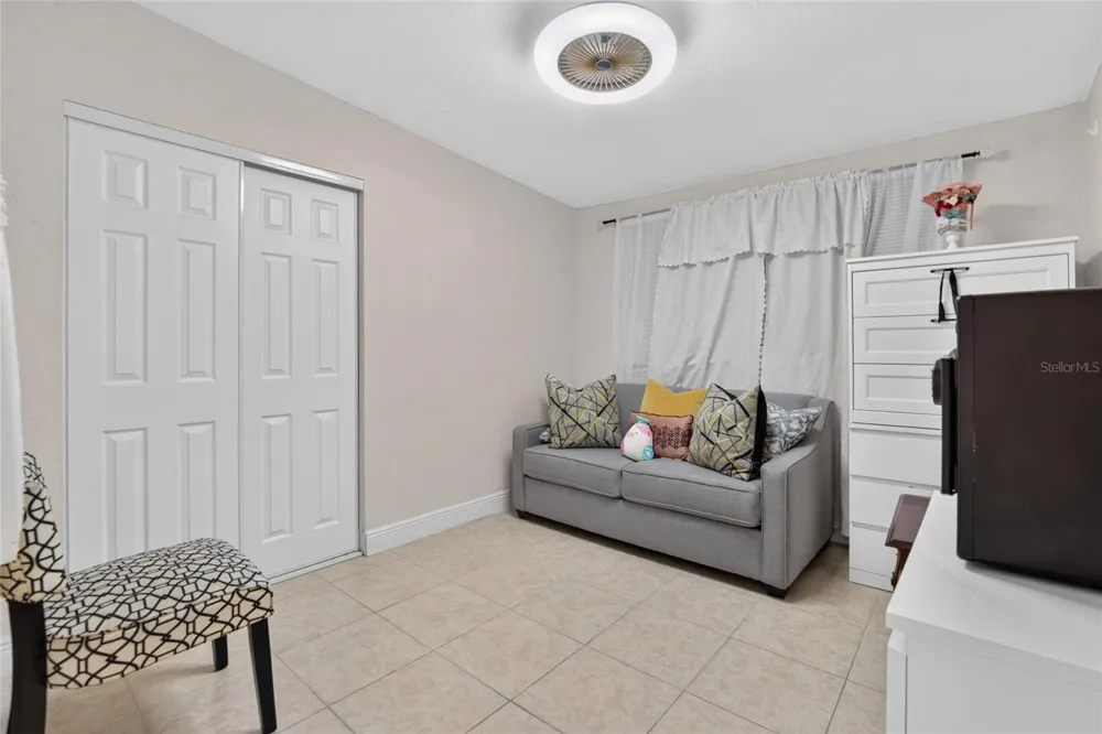 1727 WAIKIKI WAY Tampa, FL 33619