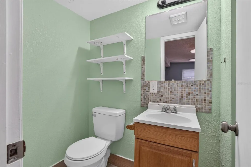 1727 WAIKIKI WAY Tampa, FL 33619