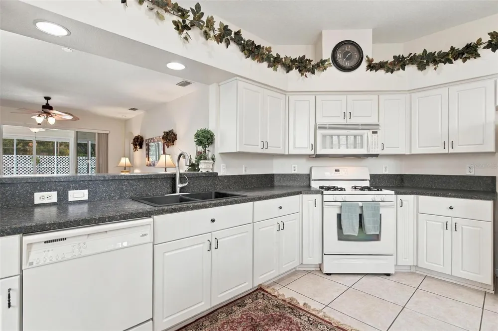 5026 RAINBOW TROUT ROAD Tavares, FL 32778