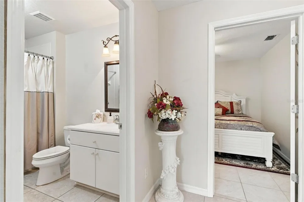 5026 RAINBOW TROUT ROAD Tavares, FL 32778