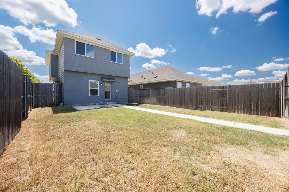 1220 Esplanade Parkway San Marcos, TX 78666