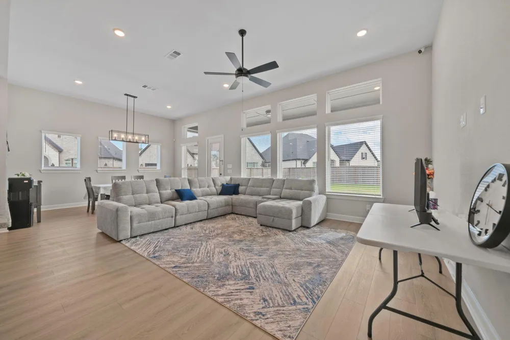 1211 Morning Rose Drive Missouri City, TX 77459