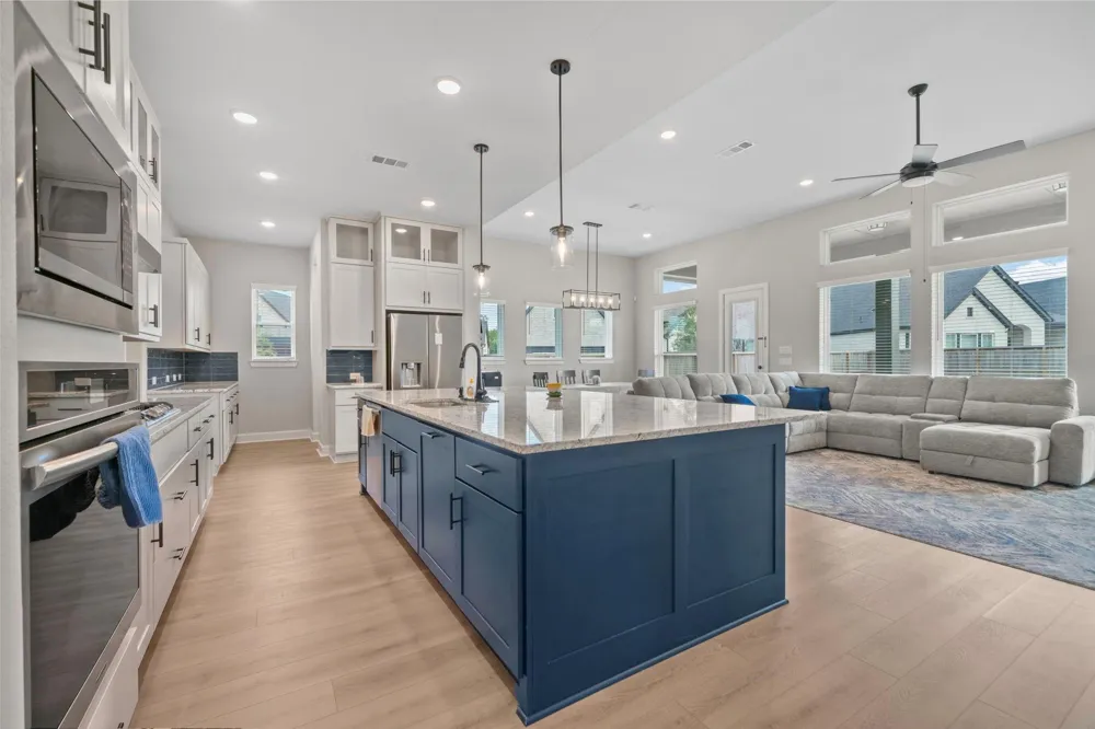 1211 Morning Rose Drive Missouri City, TX 77459