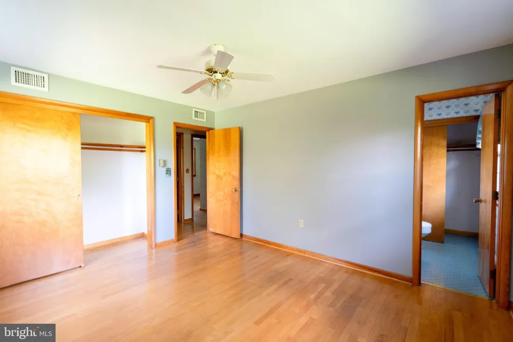 915 TREVANION Union Bridge, MD 21791