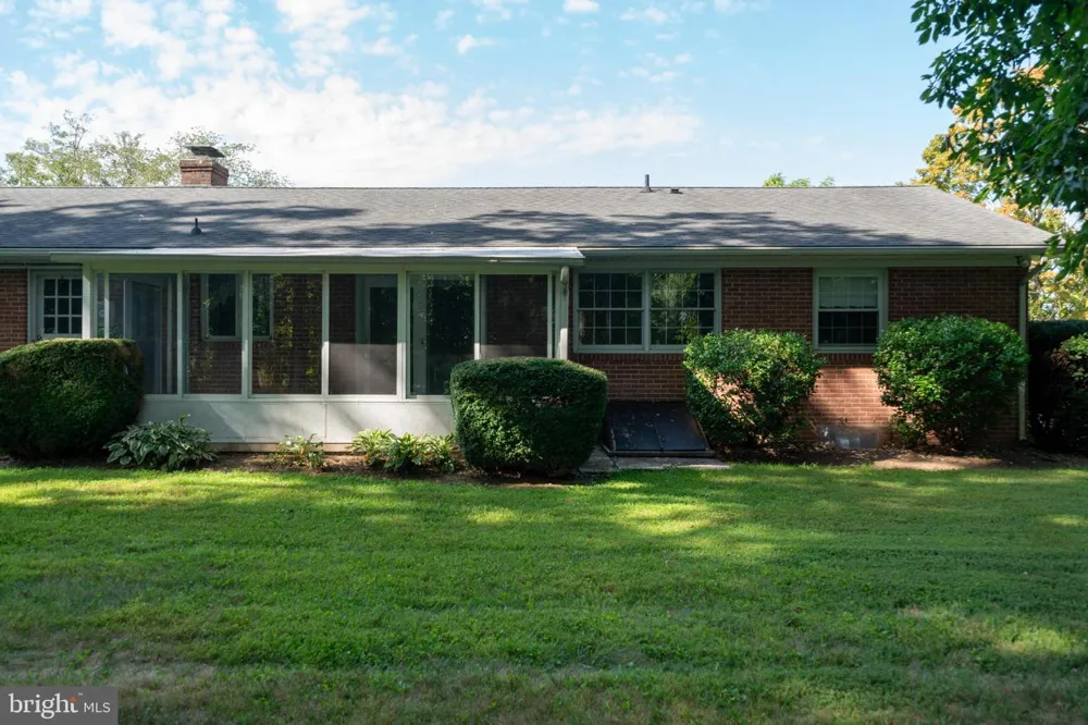 915 TREVANION Union Bridge, MD 21791