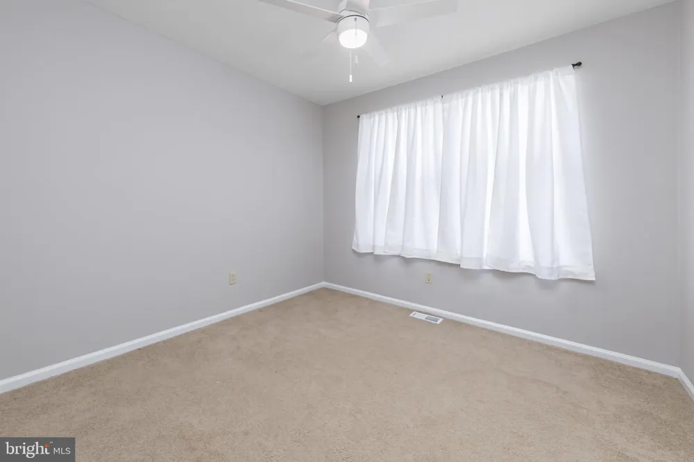 518 REPAUNO AVENUE Gibbstown, NJ 08027