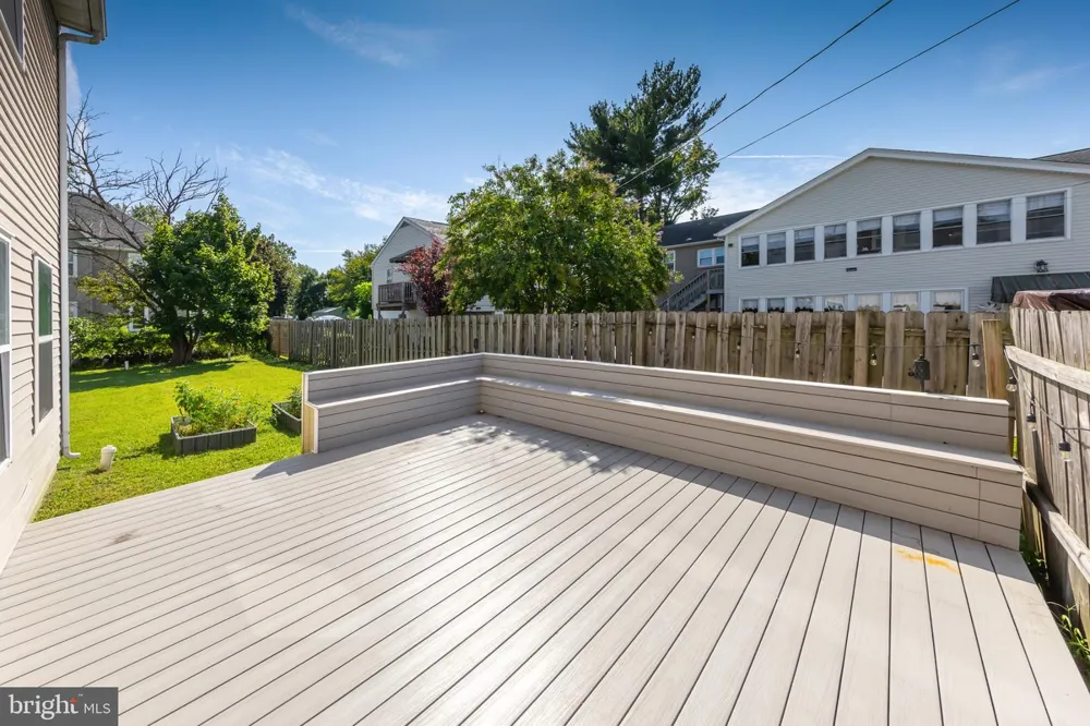518 REPAUNO AVENUE Gibbstown, NJ 08027