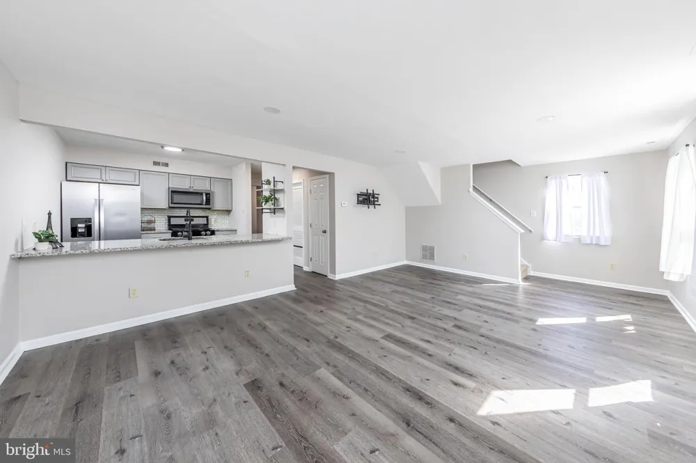 518 REPAUNO AVENUE Gibbstown, NJ 08027