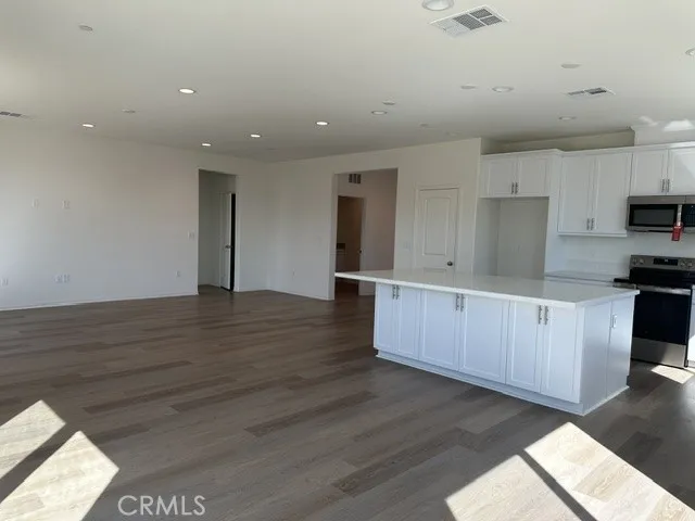 11477 Bald Eagle Lane Desert Hot Springs, CA 92240
