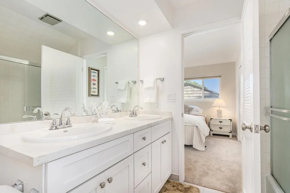 2302 W Cliff Drive Santa Cruz, CA 95060