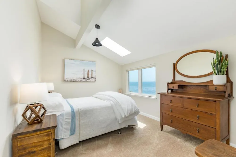 2302 W Cliff Drive Santa Cruz, CA 95060