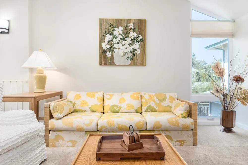 2302 W Cliff Drive Santa Cruz, CA 95060