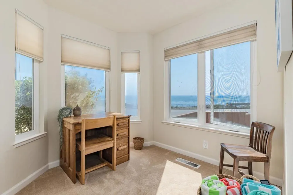 2302 W Cliff Drive Santa Cruz, CA 95060