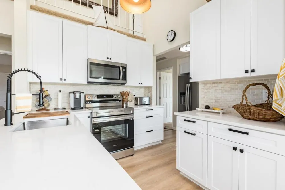 2302 W Cliff Drive Santa Cruz, CA 95060