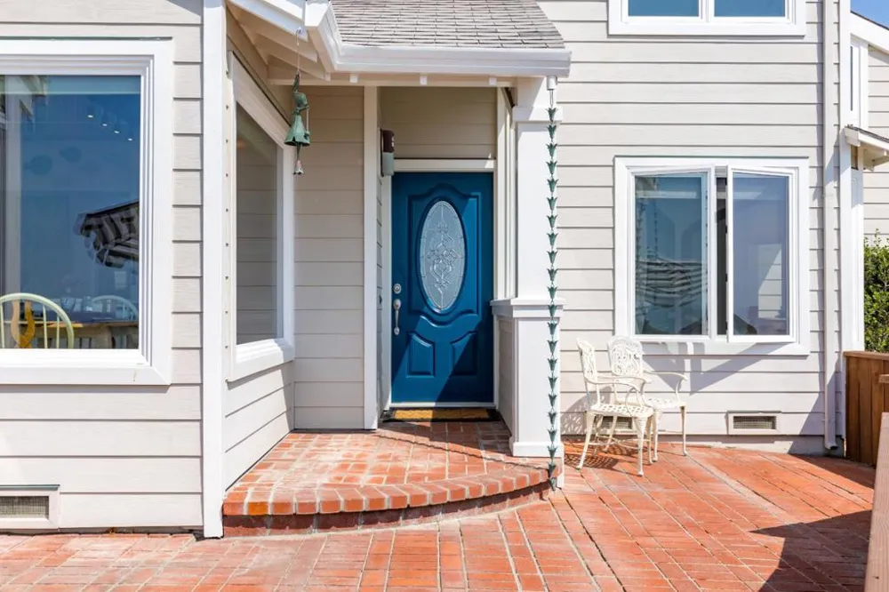 2302 W Cliff Drive Santa Cruz, CA 95060