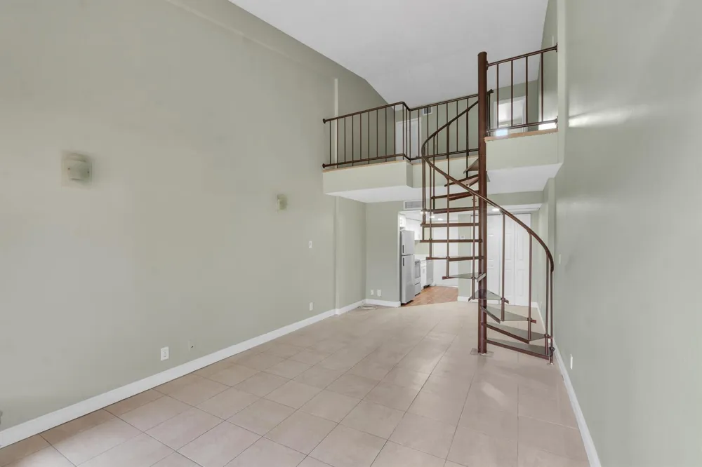4171 NW 26TH STREET #T2 Lauderhill, FL 33313