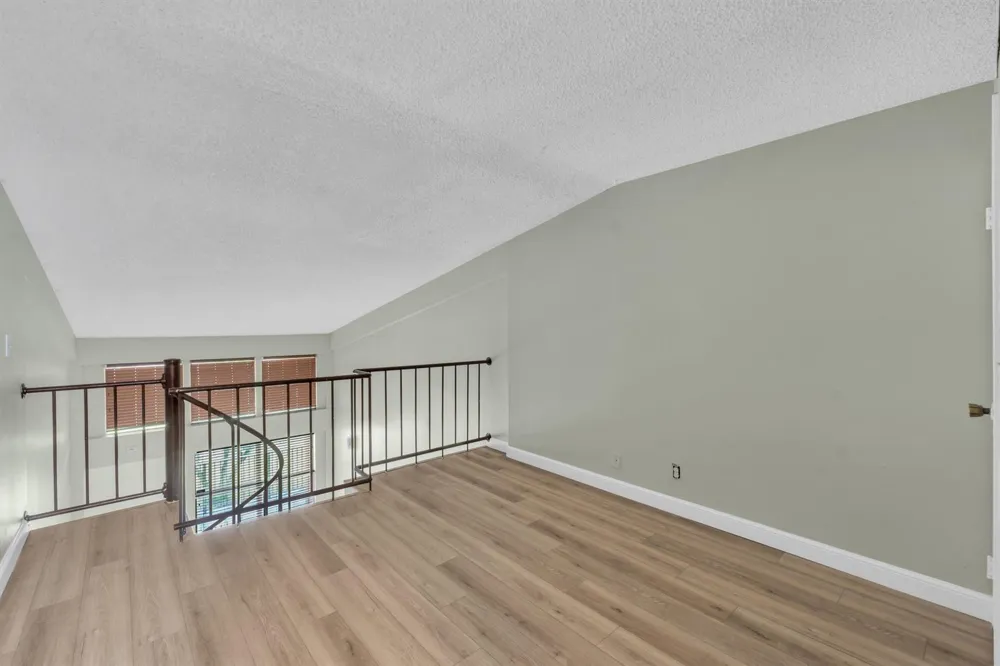 4171 NW 26TH STREET #T2 Lauderhill, FL 33313