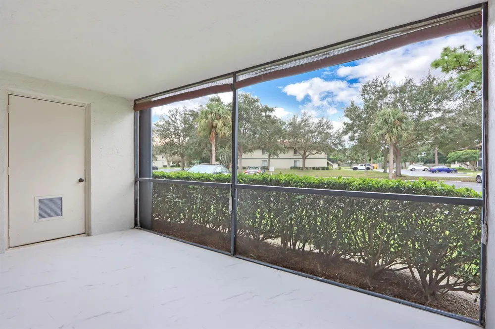 6313 CHASEWOOD DRIVE #B Jupiter, FL 33458