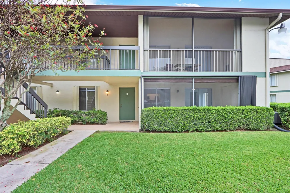 6313 CHASEWOOD DRIVE #B Jupiter, FL 33458