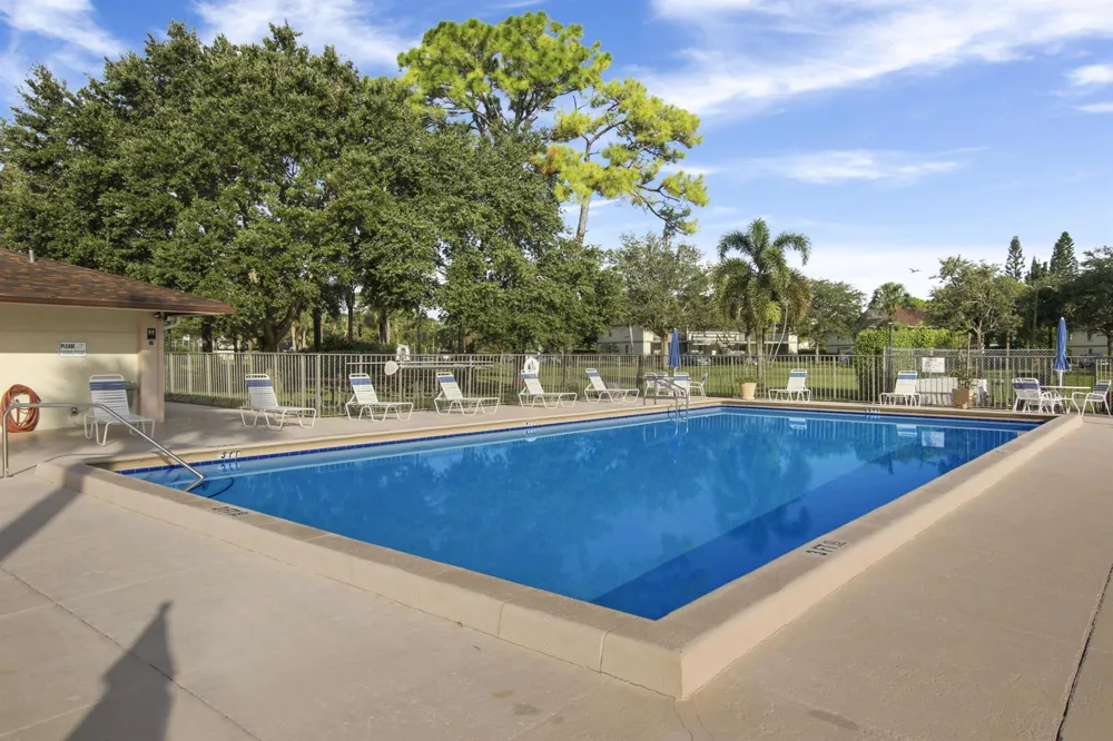 6313 CHASEWOOD DRIVE #B Jupiter, FL 33458