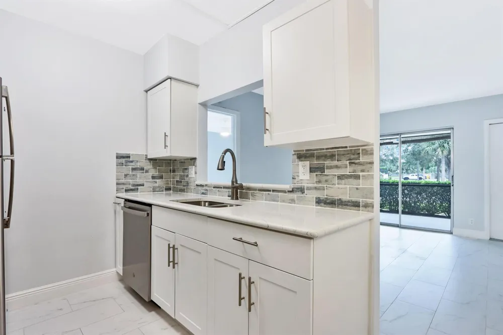 6313 CHASEWOOD DRIVE #B Jupiter, FL 33458