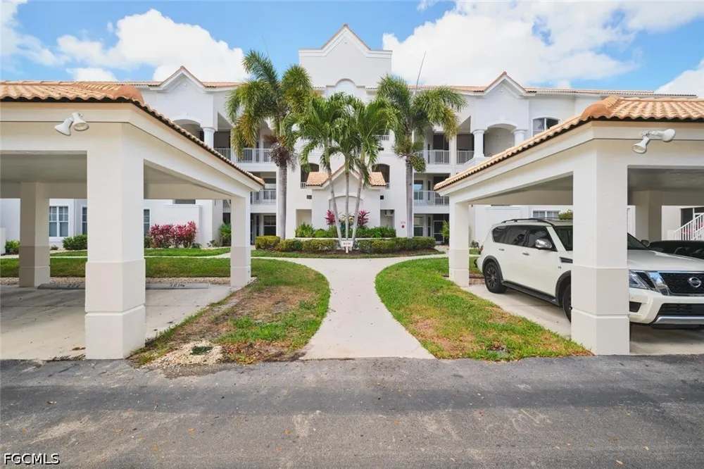 Millstone Circle #101 Fort Myers, FL 33908